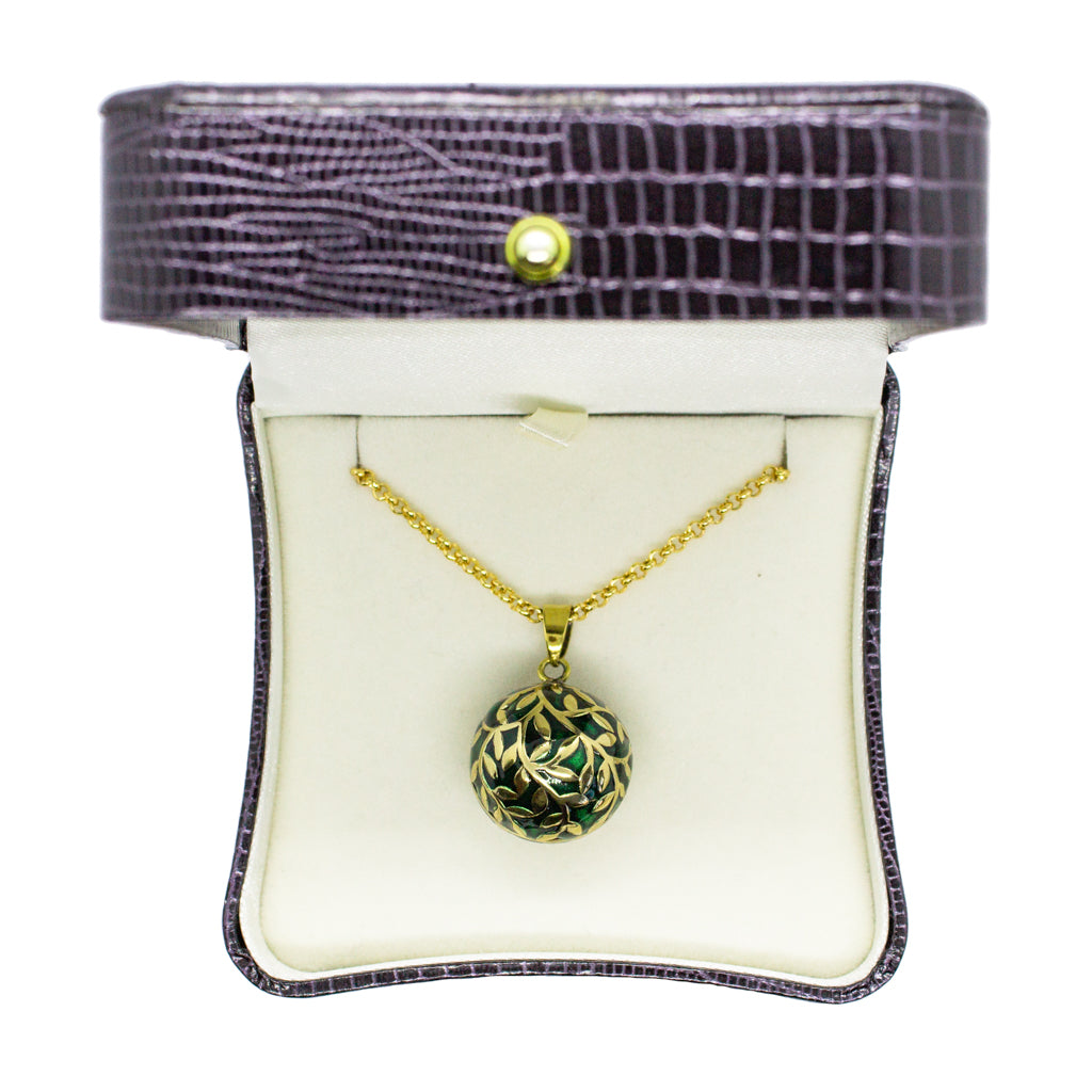 Bola Pregnancy Necklace - Gold/Green with Leaf