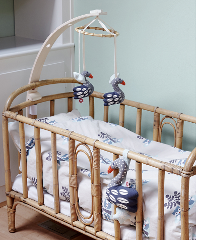 Franck & Fischer: BabyAmuse Bed Mobile Holder: Wood