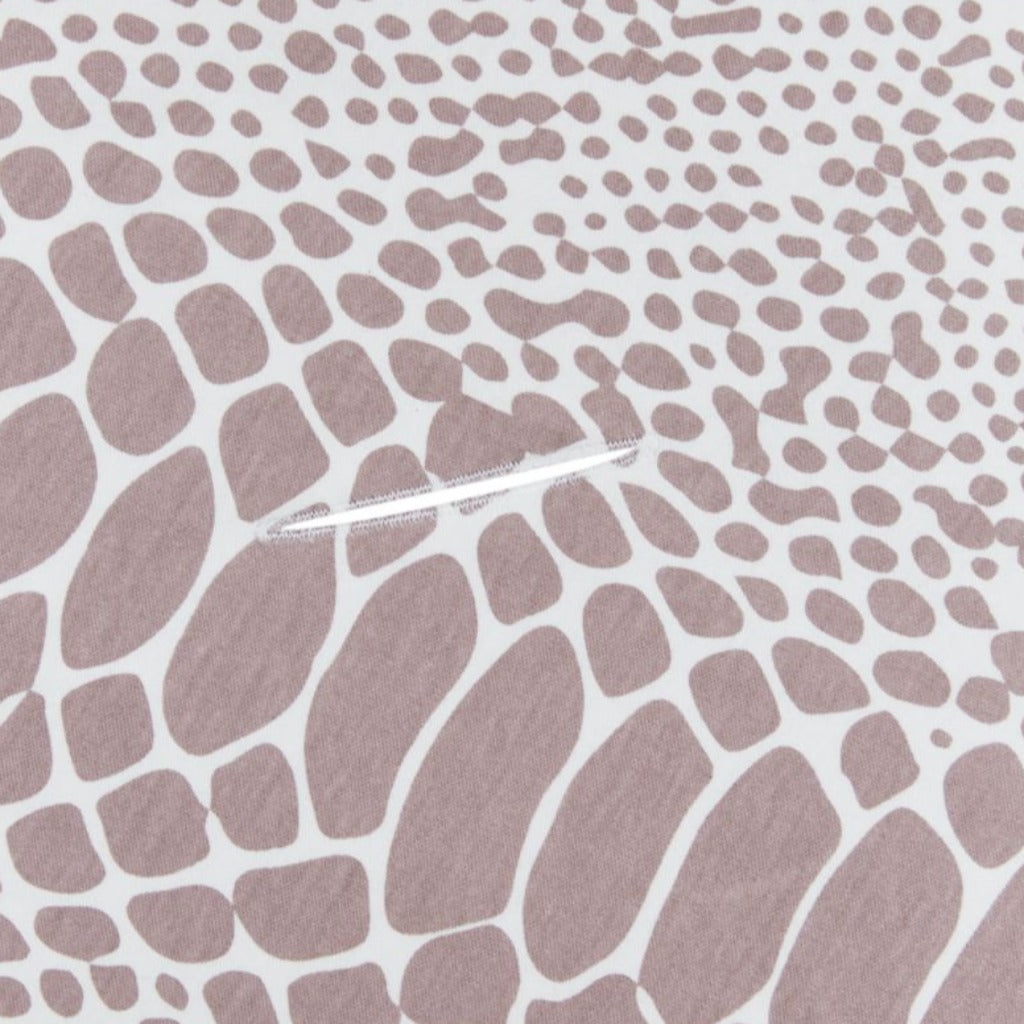 Meyco Hooded Towel: Lilac Snake Print 90X90CM